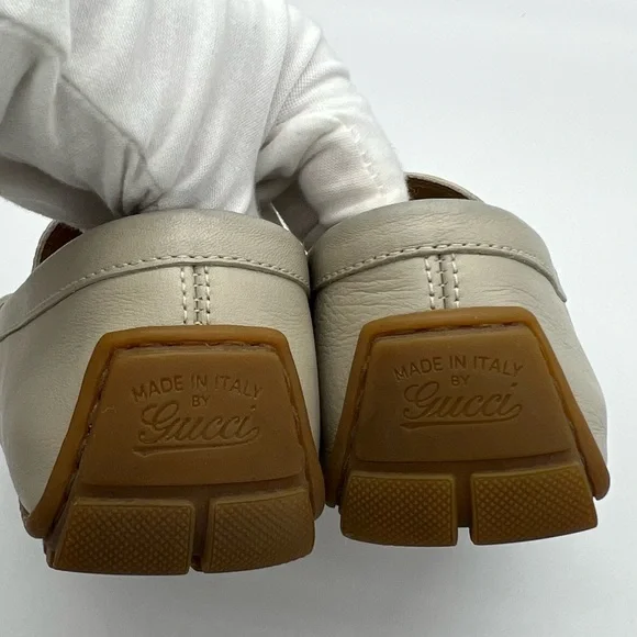 Authentic Gucci Guccissima ivory loafers - Picture 8 of 15